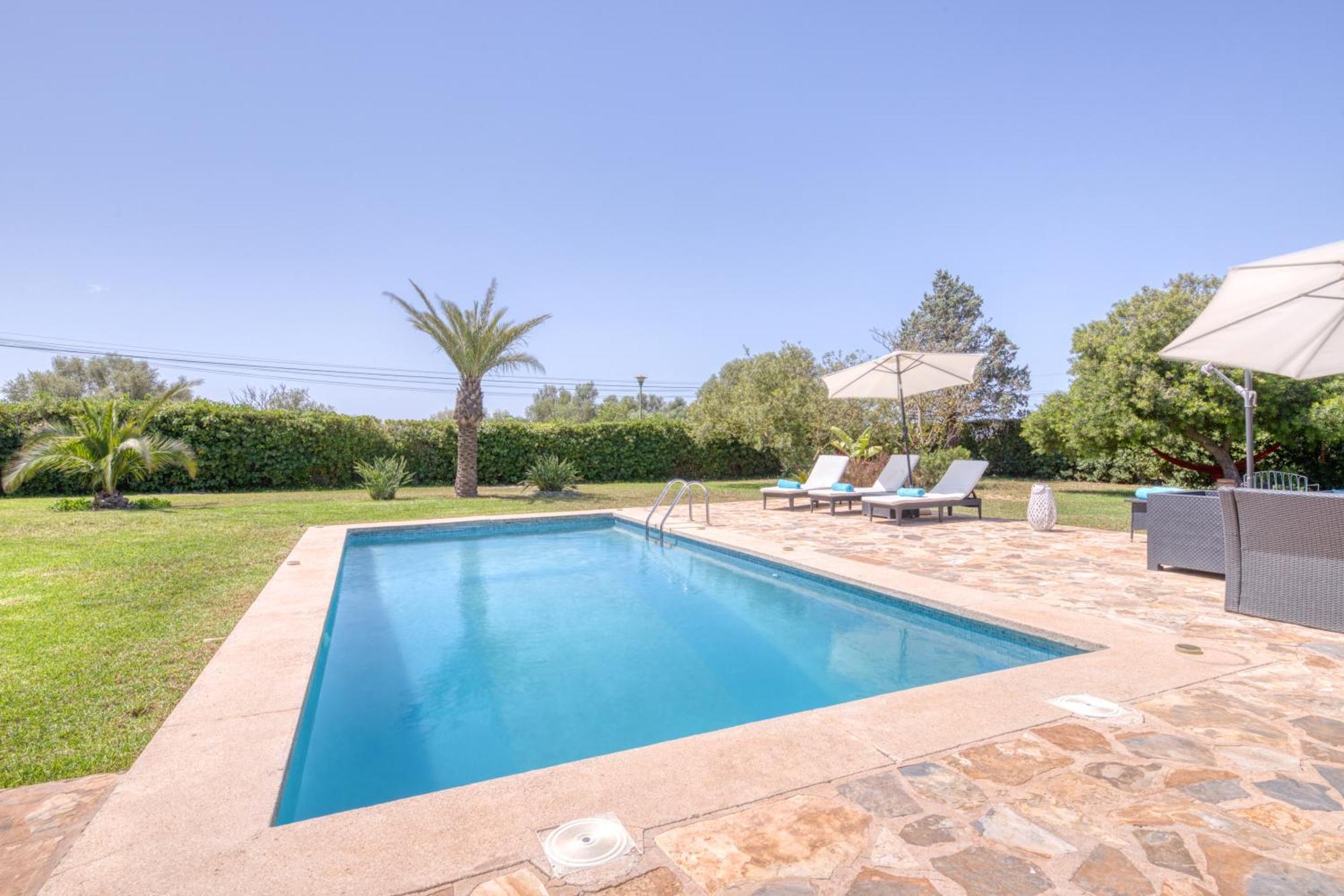 Ferienhaus Kentia Mallorca, Charming And Stylish Close To