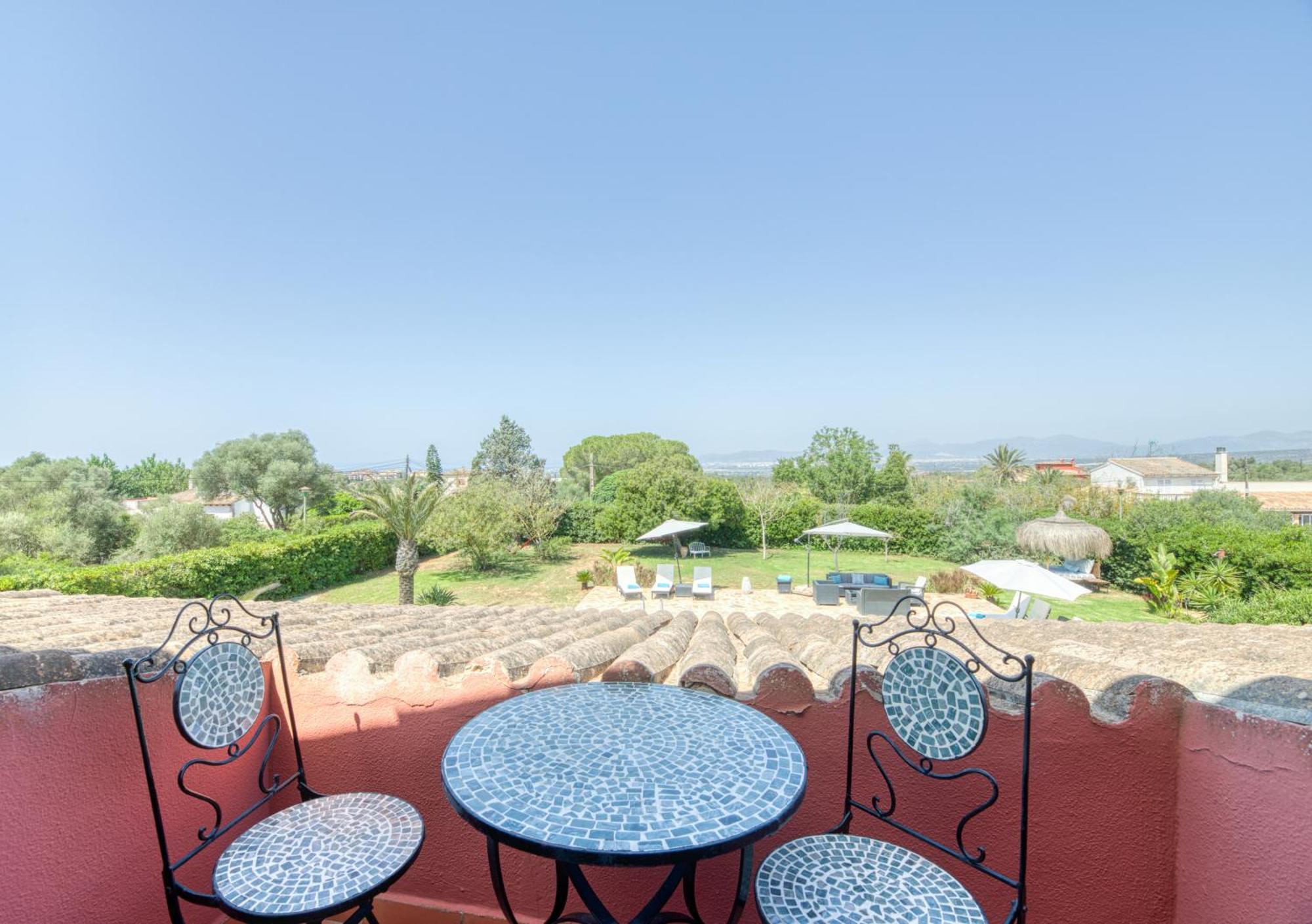 Kentia Mallorca, Charming And Stylish Close To